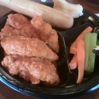 Epic Wings - 5 piece chicken strips and bread sticks - Chicken Wings Near Me - San Diego, California Epic Wings - 5 piece chicken strips and bread sticks - Chicken Wings Near Me - San Diego, California
