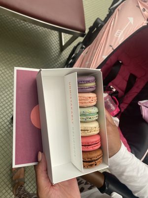 Woops! Macarons & Gifts (Galleria Dallas) by null