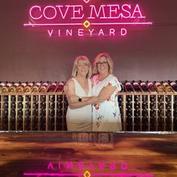 Wine Tours of Sedona - A Cove Mesa photographic moment.