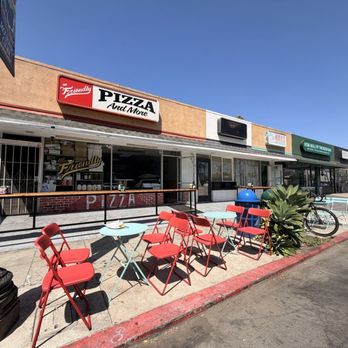 The Friendly - Outside seating - Pizza Near Me - San Diego, California The Friendly - Outside seating - Pizza Near Me - San Diego, California