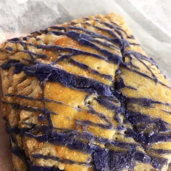 Cafe 86 - Ube Poptart o-m-g my new favorite pastry her. taste so delicious! The best pop tart ever!!! - Desserts Near Me - Artesia, California Cafe 86 - Ube Poptart o-m-g my new favorite pastry her. taste so delicious! The best pop tart ever!!! - Desserts Near Me - Artesia, California