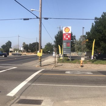 Tacos Correa - Across the street from shell - Mexican Near Me