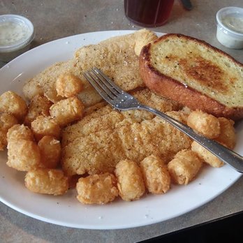 Country Pride - Fried whitefish plate w/ tater tots & garlic bread. - American Near Me - Candler, North Carolina