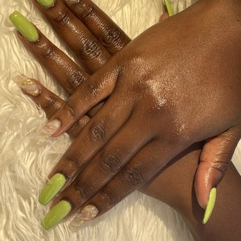 American Nails - Nail Salons Near Me - Austell, Georgia
