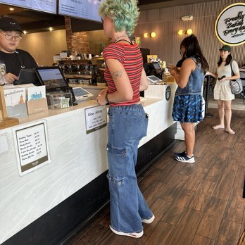 Tous Les Jours - Checkout - Bakeries Near Me - Ellicott City, Maryland Tous Les Jours - Checkout - Bakeries Near Me - Ellicott City, Maryland