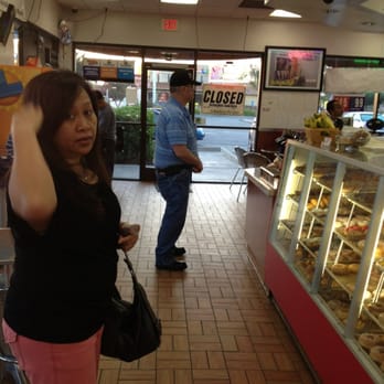 Country Donuts - Donuts Near Me - Long Beach, California