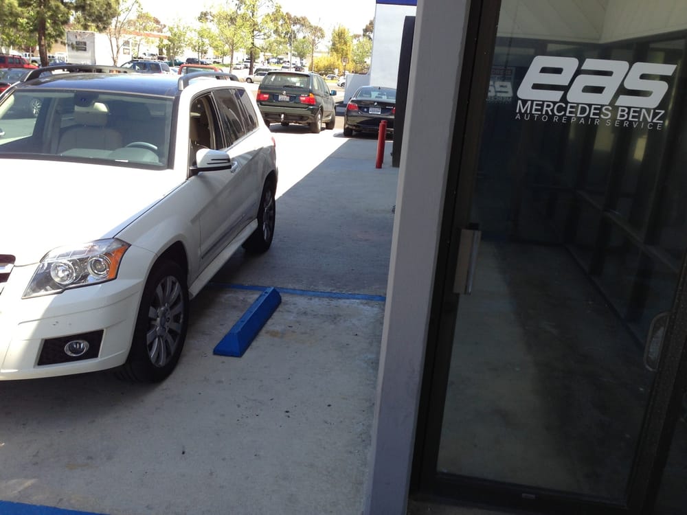 EAS Mercedes Benz Auto Repair Service, San Diego Roadtrippers