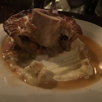 Armitage Alehouse - Pot Pie - Pubs Near Me - Chicago, Illinois Armitage Alehouse - Pot Pie - Pubs Near Me - Chicago, Illinois