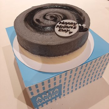 Anita Bakery - Black sesame cheesecake - Bakeries Near Me - Sierra Madre, California