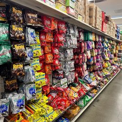 Dollar Tree - Candy and chocolate