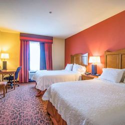 Hampton Inn & Suites Bastrop - Guest room amenity
