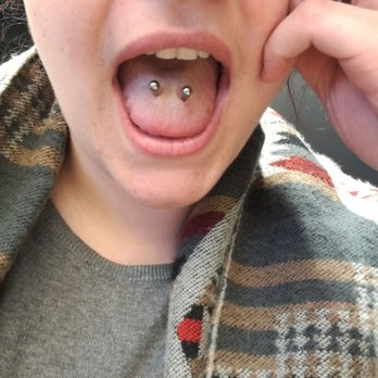 Art Corpus - Mon Venom,  6 jours après :) - Tattoo Near Me - Paris, 75