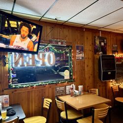Rocky's Pub
