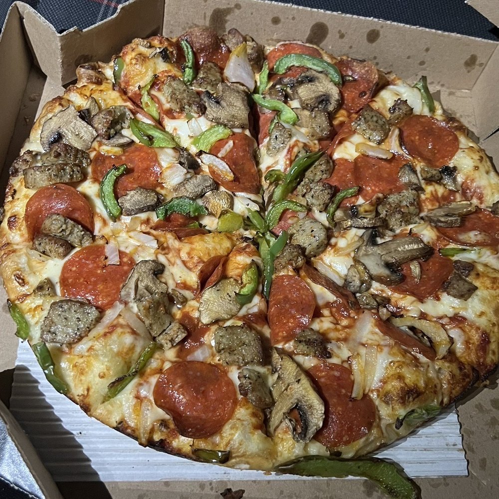 Domino's Pizza - Pizza Near Me - Adelanto, California Domino's Pizza - Pizza Near Me - Adelanto, California