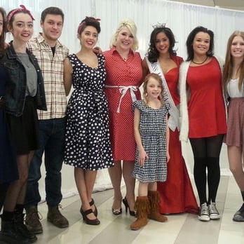 Heart's Performing Arts - After the Beyond the Yellow Ribbon presentation at Mall of America with Miss Minnesota - Performing Arts Near Me
