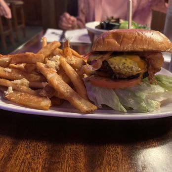 Bull 'N Mouth - The Bull with Garlic Fries - New American Near Me - Davis, California Bull 'N Mouth - The Bull with Garlic Fries - New American Near Me - Davis, California