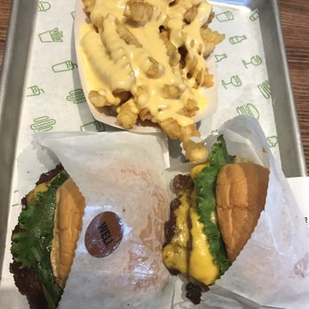 Shake Shack Florida Mall - Fast Food Near Me - Orlando, Florida