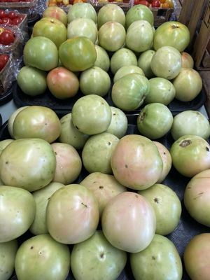 Georgia's Farmer's Market by null