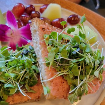 Bellden Cafe - Pink Avocado Toast - Coffee & Tea Near Me - Bellevue, Washington Bellden Cafe - Pink Avocado Toast - Coffee & Tea Near Me - Bellevue, Washington