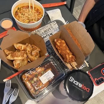 Sharetea Plus Tukwila - Great way to enjoy your drink with some side food - Chicken Wings Near Me - Tukwila, Washington Sharetea Plus Tukwila - Great way to enjoy your drink with some side food - Chicken Wings Near Me - Tukwila, Washington