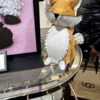 kate spade new york outlet - Accessories Near Me - Clinton, Connecticut