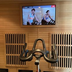 HOTWORX - Palm Beach Gardens - Hot Cycle