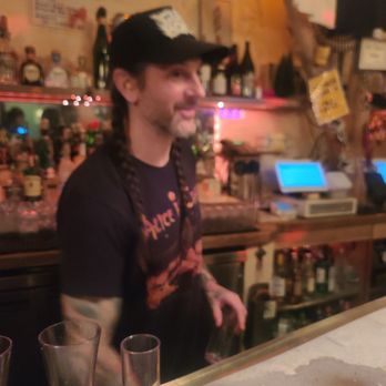 Pianos - Bob, the coolest bartender - Bars Near Me - New York, New York