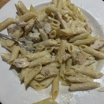 Applebee's Grill + Bar - Fettuccine - American Near Me - Evansville, Indiana