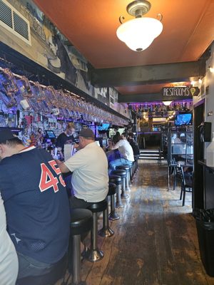 Bukowski Tavern by null