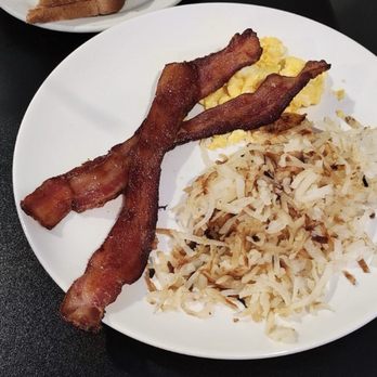 Bar Roma - 2 Eggs with Bacon, hash browns & toast - Breakfast & Brunch Near Me - St Louis, Missouri Bar Roma - 2 Eggs with Bacon, hash browns & toast - Breakfast & Brunch Near Me - St Louis, Missouri