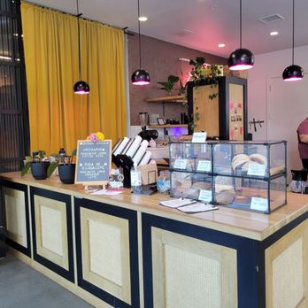La Perlita - Interior - Coffee & Tea Near Me - Portland, Oregon La Perlita - Interior - Coffee & Tea Near Me - Portland, Oregon