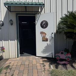 Pavlock Farms - One of the entrances