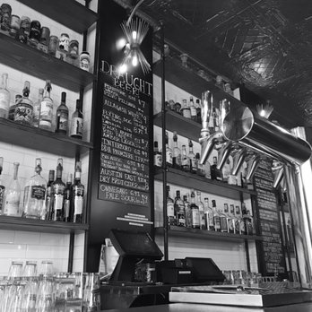 Rusty Nail Brooklyn - Draft Beer - Cocktail Bars Near Me - Brooklyn, New York Rusty Nail Brooklyn - Draft Beer - Cocktail Bars Near Me - Brooklyn, New York