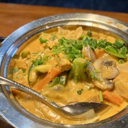 The Pacific Kitchen - Malaysian Chicken Curry Laksa