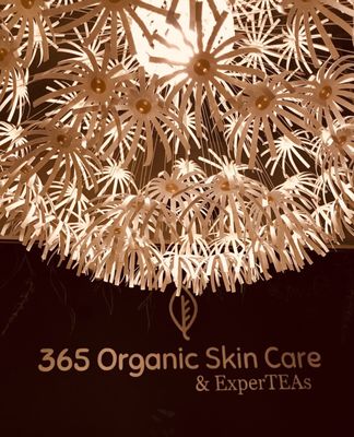 365 Organic Skin Care & ExperTEAs by null
