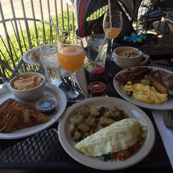 District 7 Grill - Burgers Near Me - Houston, Texas District 7 Grill - Burgers Near Me - Houston, Texas
