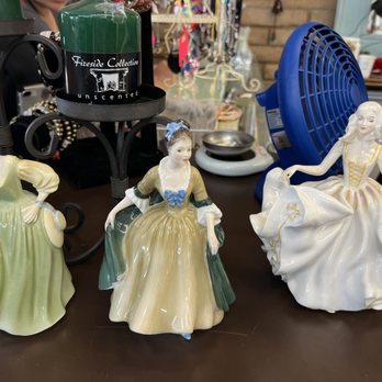 New Hope Thrift Store - Thrift Stores Near Me - Corona, California