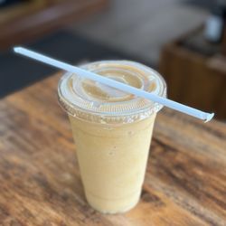 The Sow's Ear - Peach Pear Apricot Smoothie