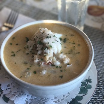 La Cuisine Robicheau - Chowder - French Near Me - Saulnierville, Nova Scotia