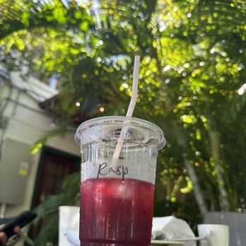 Cafe Vino Tinto - The best ! Raspberry hibiscus lemonade tea ! Tastes like agua de Jamaica! - Coffee Roasteries Near Me - Safety Harbor, Florida Cafe Vino Tinto - The best ! Raspberry hibiscus lemonade tea ! Tastes like agua de Jamaica! - Coffee Roasteries Near Me - Safety Harbor, Florida