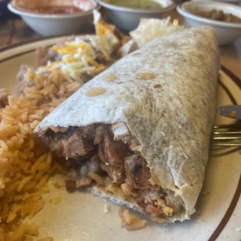 Arriba Mexican Grill - Chicken burrito. - Mexican Near Me - Bryce, Utah