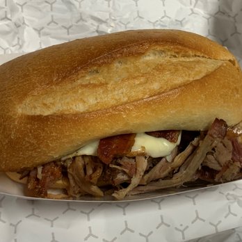 Crafty 'Cue BBQ - The Dirty Pig - Food Trucks Near Me