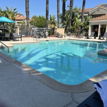 Emerald Pointe Apartments - Pool and spa - Apartments Near Me - Diamond Bar, California Emerald Pointe Apartments - Pool and spa - Apartments Near Me - Diamond Bar, California