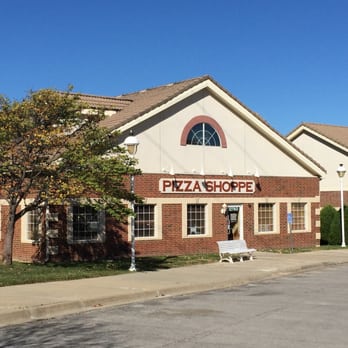 Pizza Shoppe - Restaurant Exterior - Pizza Near Me - Olathe, Kansas