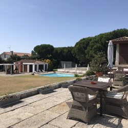 Quinta do Monte Verde - Empreendimentos Turísticos - Blick zum Pool