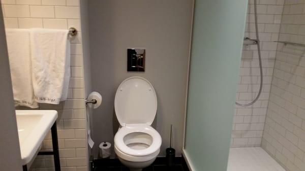 Pentahotel Paris CDG Airport by null