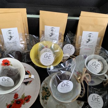 Free Spirits - Cute gift packages with hot cocoa bombs - Coffee & Tea Near Me - Boise, Idaho Free Spirits - Cute gift packages with hot cocoa bombs - Coffee & Tea Near Me - Boise, Idaho