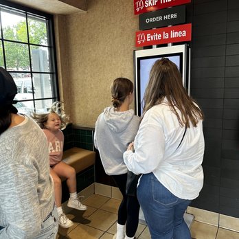 McDonald's - Waiting - Fast Food Near Me - Lake Arrowhead, California