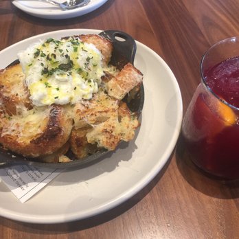 North Italia - Amazing truffle bread with great sangria - Italian Near Me - Plano, Texas North Italia - Amazing truffle bread with great sangria - Italian Near Me - Plano, Texas