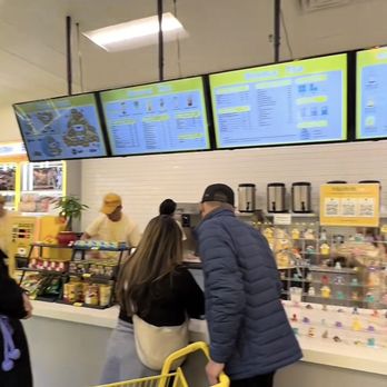 Duck - Arcades Near Me - Eagan, Minnesota